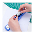Miniatyrbilde 2 av 8: Swing Heftemaskin ABS Metall Material 50 stk Papirfester 20 Ark Kapasitet Skrivebord Heftemaskiner for Kontor Skole Blå