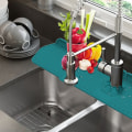 Miniatyrbilde 5 av 8: Kjøkkenkran Oppvaskkum Splash Guard Stor silikonkran Vannfangermatte Oppvaskkum Dreneringspute Bak Kran for kjøkkenbad