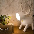 Miniatyrbillede 2 af 5: Jule Elg LED Bordlampe Silikone Natlampe, Hvid