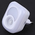 Miniatyrbild 8 av 8: 2W LED Infraröd Induktionslampa PIR Sensor Nattlampa för Sovrum EU-kontakt 220V-240V