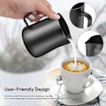 Miniatyrbillede 2 af 5: Sort Mælkekande Barista Kaffekande, Metalkande til Mælkeskumning, Rustfri Stål Mælkekande til kaffe - 350 ml (12 oz)_SZXM