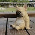 Miniatyrbillede 2 af 3: Sovende Fransk Bulldog Hvalpe Statue Resin Plæneskulptur Super Sød Have Gård Indretning Zekai B