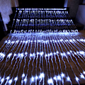Pikkukuva 6 / 8: 3x3 metriä ulkotiloihin sopiva vedenpitävä 336 LED:n vesiputousvalosarja taustavalaistukseen, EU-pistoke 220V, valkoinen