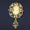 Miniatyrbillede 2 af 5: Elegant Krystal Rhinestone Kameo Brosche - Perfekt Festgave til Kvinder og Piger