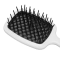 Miniatyrbillede 7 af 8: Hurtigttørrende ventileret hårbørste til krøllet hår Black white handle
