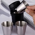 Miniatyrbilde 3 av 5: Sett med vinglass i hip flaskeform, rustfritt stål, stablebare, bærbare metallbeger