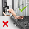 Miniatyrbilde 2 av 5: Nøkkelboks med 4-sifret kode, (grønn) liten nøkkelboks utendørs, nøkkelboks med brakett, nøkkelboks med kode, nøkkelsafe, nøkkelgjemmested, værbestandig k