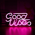 Miniatyrbillede 1 af 3: LED Neon Lys Vægmontering Good Vibes LED Neon Skilte USB Port Dekorativ Neon Lampe til Jule Bryllupsfest