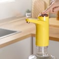 Miniatyrbild 5 av 5: Elektrisk Vattenpump Dispenser, Universal Bärbar USB-Laddning, Automatisk 3 Gallons 5 Gallons Dricksvattenflaska Pump för Camping, Gul