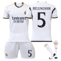Miniatyrbilde 1 av 2: Real Madrid 23-24 sesongen Fotballdrakt for voksne og barn - nr. 5 Bellingham-22 (120-130 cm) 22(120-130cm)