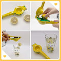 Miniatyrbild 4 av 5: Citronpress - Manuell Citruspress i Legering för Citroner, Lime, Apelsiner och Alla Fruktjuicer (Gul)