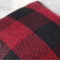 Miniatyrbillede 2 af 5: Sæt med 2 stykker bondegårds buffalo gingham ternet pudebetræk pudebetræk polyester linned jule hjem dekoration rød og sort, 45 x 45 cm
