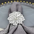 Miniatyrbillede 4 af 5: 12 stk. Blomster Rhinestone Servietringe Sæt Legering Hul Design Elegant Serviet Holdere til Hjem Decor
