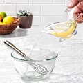 Miniatyrbillede 2 af 5: Citronpresser Clip Akryl Manuel Citronskivepresser Praktisk Transparent Frugtpresser Til Hjemmet 2 stk