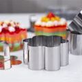 Miniatyrbillede 2 af 5: Blomsterforme til Cookies i Rustfrit Stål - Sæt af 4 til Bagning og Madlavning