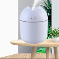 Miniatyrbild 1 av 5: Mini Bärbar Luftfuktare för Sovrum Liten Kapacitet Doft Spray och Reningsfunktion