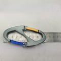 Miniatyrbild 4 av 7: Aluminiumlegering Utomhus Bergsklättring Karabiner Multifunktionellt Säkert Låsspänne