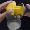 Miniatyrbilde 4 av 4: Bærbar manuell appelsinjuicemaskin Kjøkkenverktøy fruktjuicer