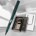 Miniatyrbilde 5 av 8: Pen Ink Gaveeske Sett 0.5MM Nib Glattere Skrive Utsøkt Pen Kalligrafi Sett for Ferie Bursdagsgaver Grå F 0.5-0.7