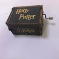 Miniatyrbilde 3 av 5: Håndlaget trehåndsvev musikboks - Mekanisk klassisk gave