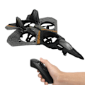 Miniatyrbillede 6 af 8: 2,4 GHz Børns RC Glider Model LED Lys Stabil Flyvning Fjernbetjening Flyvemaskine Legetøj med Propeller Sølv 3 Batterier