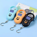 Miniatyrbillede 5 af 5: Sort Bærbar 50 kg LCD Digital Hængevægt Elektronisk Bagagevægt til Rejser, Shopping eller Udendørs Aktiviteter.