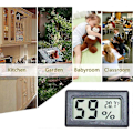 Miniatyrbillede 4 af 5: 2025 Egnet Mini Hygrometer Termometer Digital Indendørs Fugtighedsmåler Monitor med Temperaturmåler Sensor Fahr