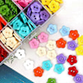 Miniatyrbilde 4 av 5: Resin Blomsterknapper 2 Hull Fargerike Knapper 200 stk Blandede Blomster Runde Resin Knapper