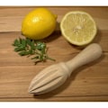Miniatyrbillede 2 af 4: Stabil Håndtag Citruspresser i Træ til Appelsinjuice - Håndpresser - Citruspresser - Træpresser - Frugtjuicepresser - Frugtpresser