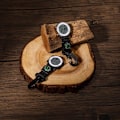 Miniatyrbild 3 av 5: Svart Lättvikts Backpacker Digital Watch Karbinhake Utomhusbälte FOB Bärbar Kompass Watch För Vandring Klättring