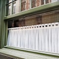 Pikkukuva 2 / 5: Säädettävä muovinen verhotanko, ikkunan venytettävä jännitystanko, liimattavat koukut, 40-60cm (valkoinen, 2kpl)