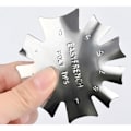 Miniatyrbillede 4 af 6: Praktisk rustfrit stål Manicure Stencil Fransk skærelinje Trimmer Negle Art DIY Tool
