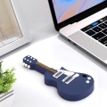 Miniatyrbild 7 av 8: Memory Storage Stick USB Drive Laptop Tillbehör PVC-gitarr formad för Vista / OS X / Linux(32G)
