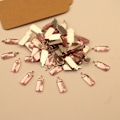Miniatyrbilde 5 av 5: 100 stk / pose DIY bordkonfetti dekorasjon for babyshower bursdagsfest (smokk rosa)