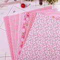 Miniatyrbillede 5 af 8: 7 stk. bomuldsstof DIY assorterede firkanter forskåret sengetøjssæt kvarterbundt pink 25*25cm