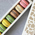 Pikkukuva 5 / 5: 10 kpl Jälkiruokalaatikoita Elintarvikelaatuinen Näkyvä Paperi Ontto Macaron-lahjapakkaus Leipomolle