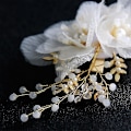 Miniatyrbilde 4 av 5: Blomsterbryllupshårkam - 2 stk Gull Bryllupshårklipp