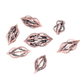 Pikkukuva 7 / 8: 7-osainen ontto metalli noppasetti Retro Exquisite Polyhedral Dice Roolipelaaminen Pöytäpeli Tarvikkeet Lahja Punainen Kupari