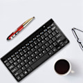 Miniatyrbillede 6 af 8: KM-801 Slim Mini 2.4G trådløst tastatur pen muse sæt til notebook desktop smart TV (sort + rød)