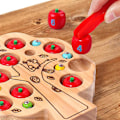 Miniatyrbild 3 av 5: Magnetisk Äppelplockning Fruktträd Leksak för Småbarn Trä Färg och Form Sorteringspussel Tidig Inlärningspresent