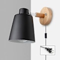 Miniatyrbild 1 av 5: Nordisk Vägglampa - Plug-in Vägglampetter i Järn Med Strömbrytare Zekai US 1
