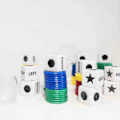 Miniatyrbillede 3 af 5: L C R Left Center Right Terningespil L R C Etui m/ Chips & Terninger Brætspil Legetøj, 100% Ny gul