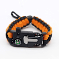 Miniatyrbild 1 av 5: Justerbart armband med tändare och högljudd visselpipa - Perfekt för utomhusaktiviteter - Svart/Svart+Orange