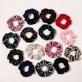 Pikkukuva 5 / 8: 10 kpl:n hiusrypyt Simple Fashion Candy Color Velvet Elastic Scrunchies Hiussolmiot Lahjat naisten tytöille