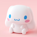 Miniatyrbillede 2 af 5: Cinnamoroll Mini Natlampe Sød Tegneserie Tryk Kontrol Øjne Beskyttelse Blød Belysning Silikone Børneværelse Lys