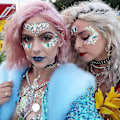 Pikkukuva 2 / 5: Rhinestone-kasvohelmi-tarrasetti teemajuhliin ja festivaaleille