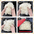 Miniatyrbild 4 av 5: Vitt raffia strimlat papper - 100g, perfekt för presentkorgar och festdekorationer