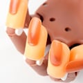 Miniatyrbild 2 av 5: Justerbar Nagelträningspraktikhand för Akrylnaglar - Flexibel och Bärbar Modell med Nagelfil
