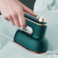 Miniatyrbilde 4 av 8: Husholdnings mini elektrisk dampstrykejern Bærbar våt og tørr strykemaskin Roterende håndholdt klesstrykemaskin