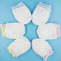 Miniatyrbild 1 av 5: Set med 6 Bomulls Baby No Scratch Vantar Mesh Handskar Unisex 0-10 Månader 3 Färger